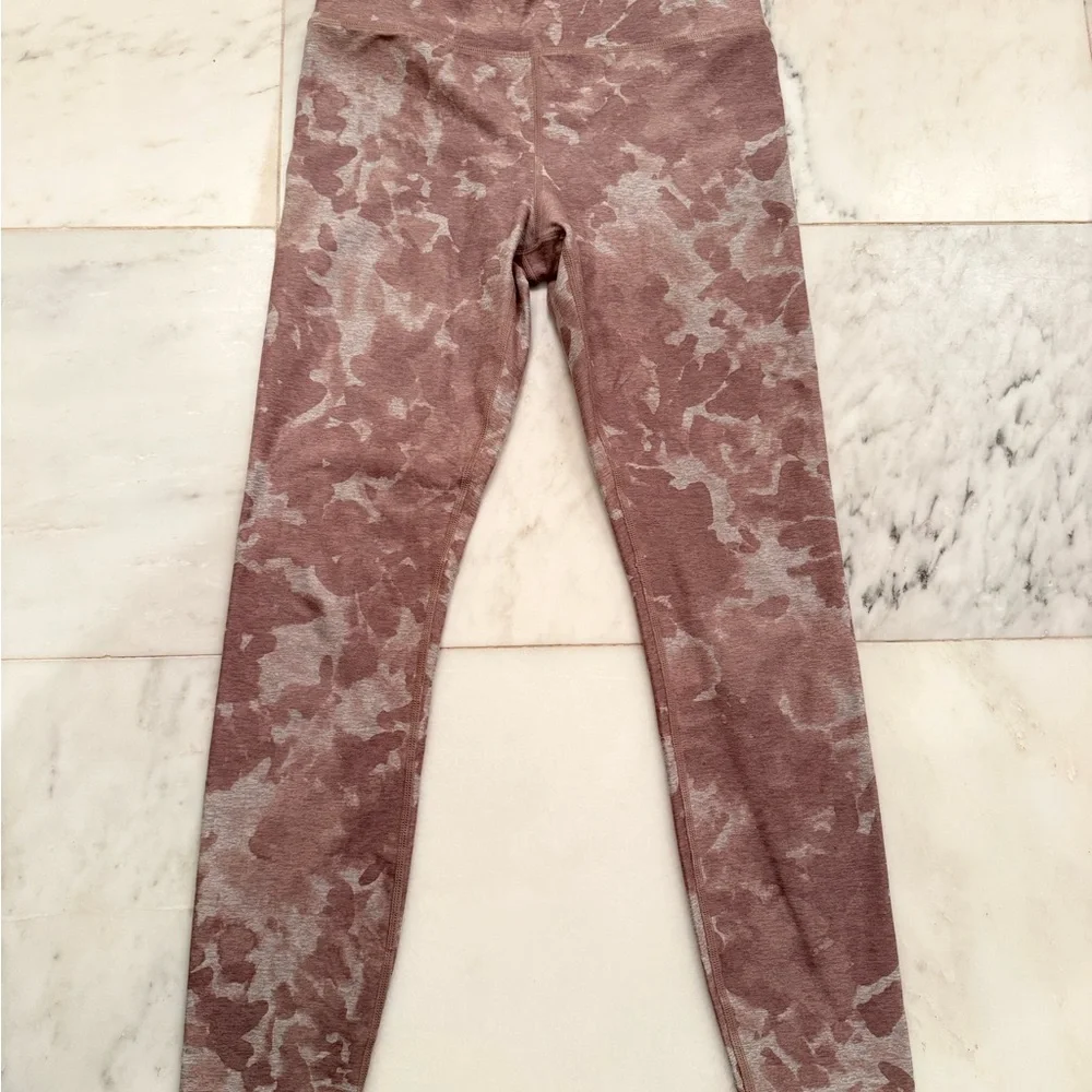 Vuori Womens Clean Rose Pink High Rise Elevation Legging 24” Gym Stretch -Size S - Picture 2 of 8